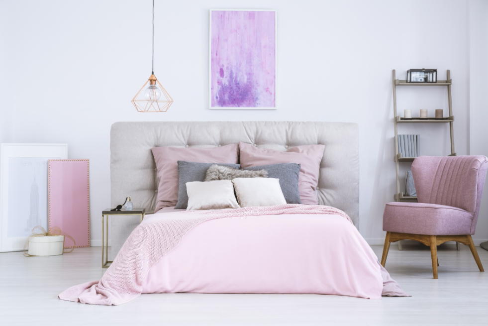 kamar tidur pink