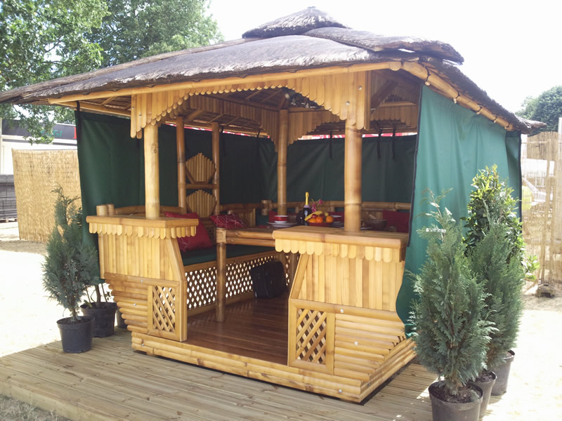 gazebo bambu