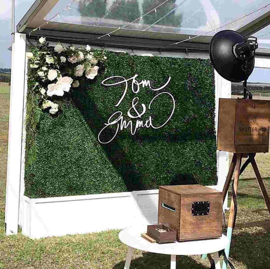 photo booth rumput sintetis