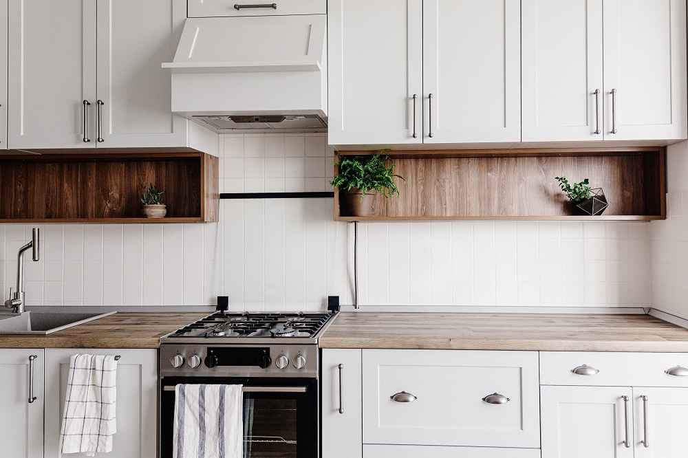 dapur minimalis dengan kompor dan sink cantik