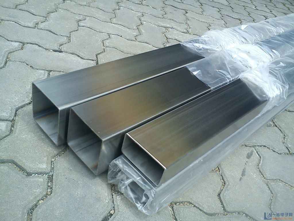 contoh besi hollow stainless steel