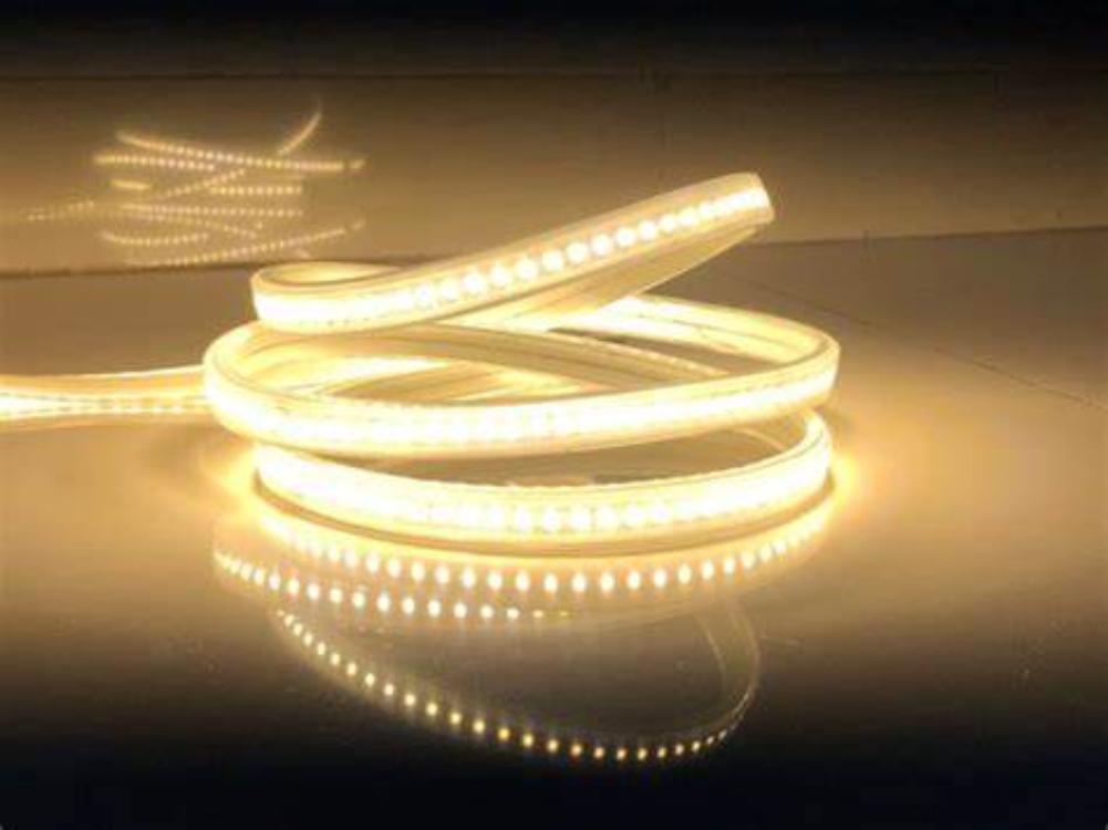 pemasangan LED strip